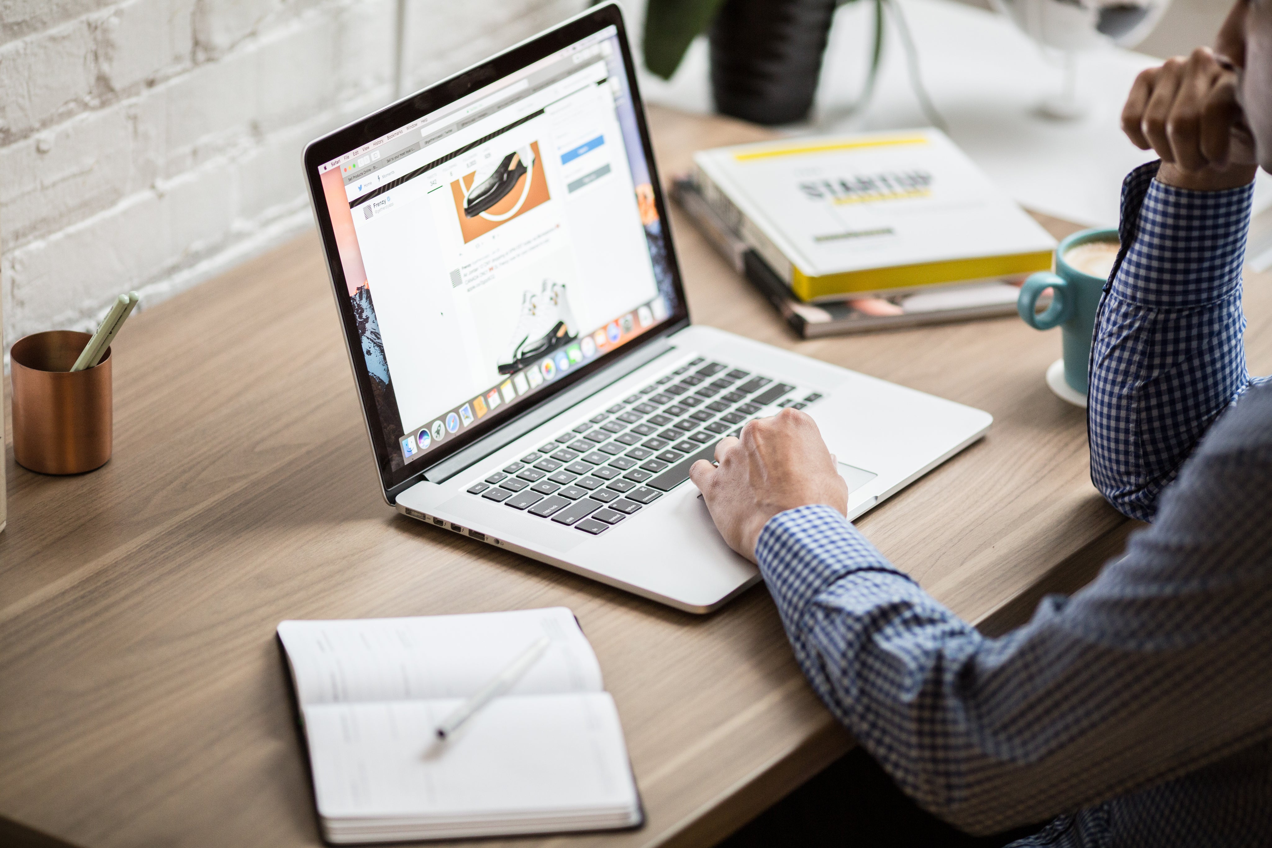 macbook-air-on-desk.jpg